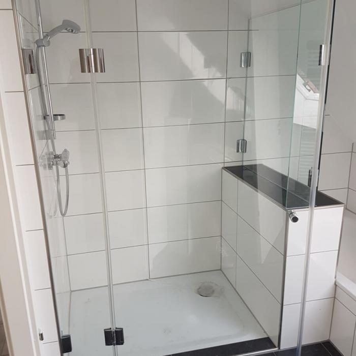 Glashaus Dingden Duschen 047