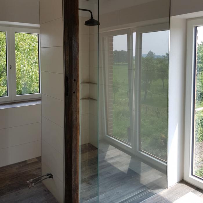 Glashaus Dingden Duschen 113